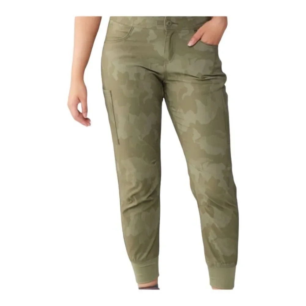 PrAna Women's Mid-Rise Flat Front Standard Fit Jogger Pants Camouflage Size 12